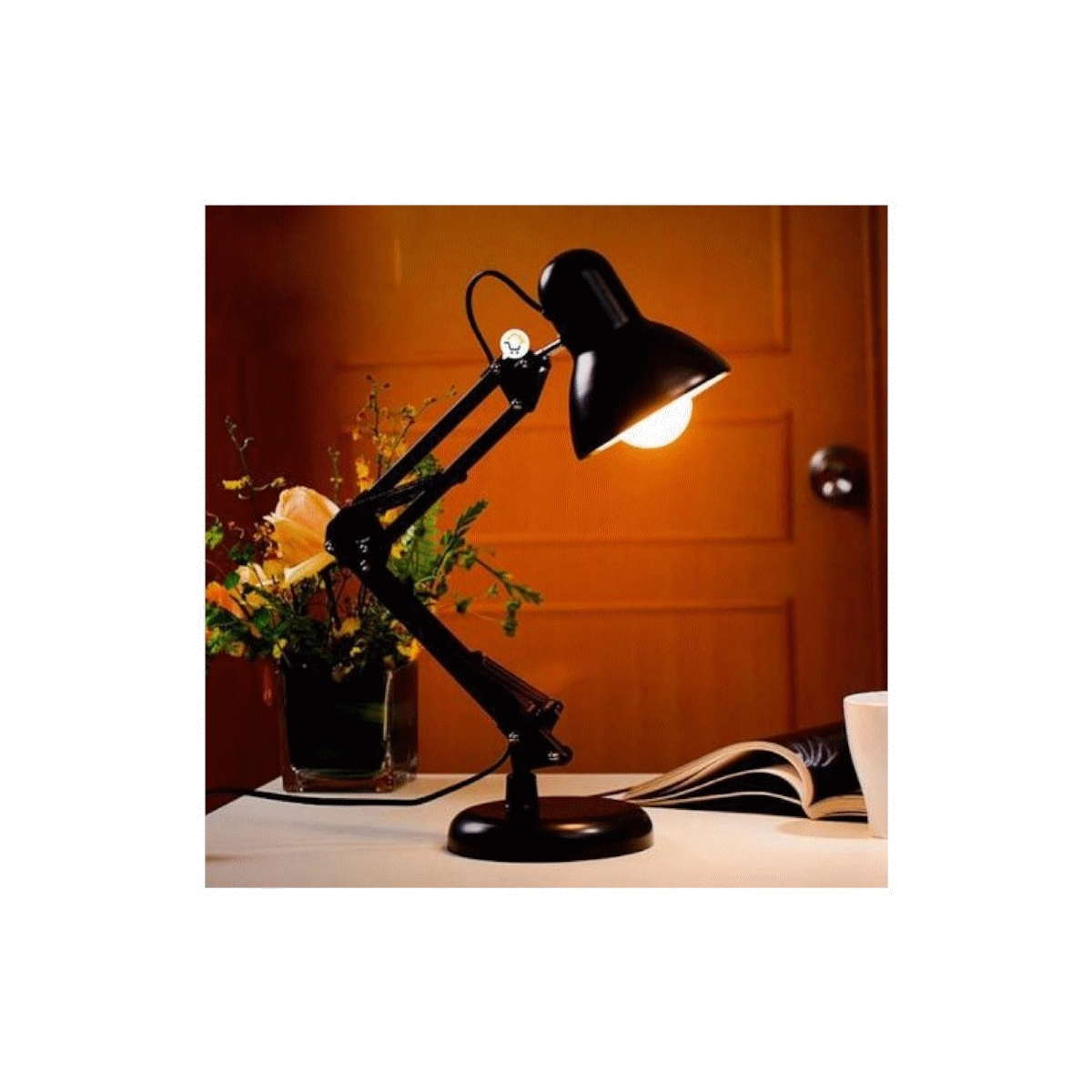 Lampara Escritorio Brazo de Metal C/Agarre Seisa