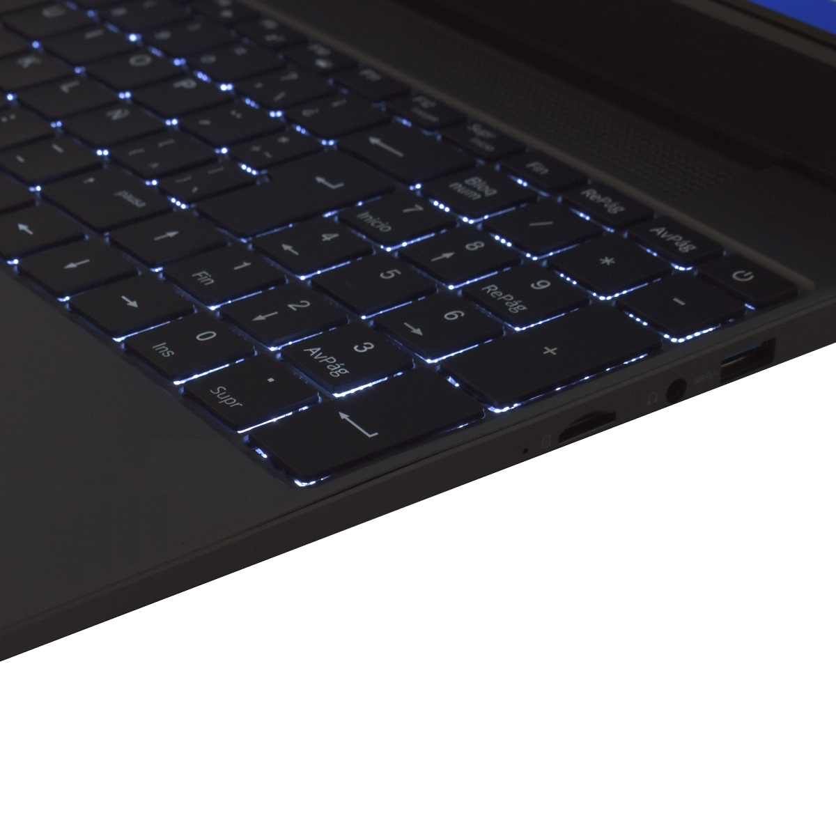 Notebook Gfast N-320R - Ryzen 3 3200U - 8GB - 240GB SSD - 15.6